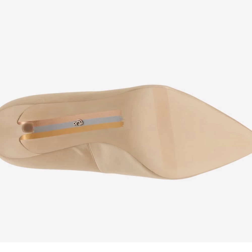 Sam Edelman Classic  Hazel  Heels - Picture 2 of 4